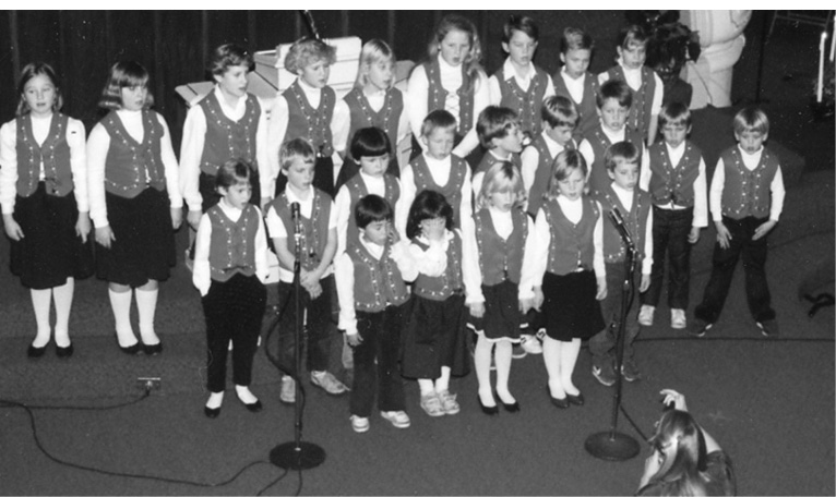 photo of a children's choir